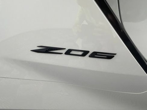 Used 2023 Chevrolet Corvette Z06 w/ Z07 Performance Package RWD image 24