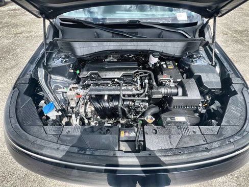 Used 2024 Hyundai Kona SEL FWD image 29