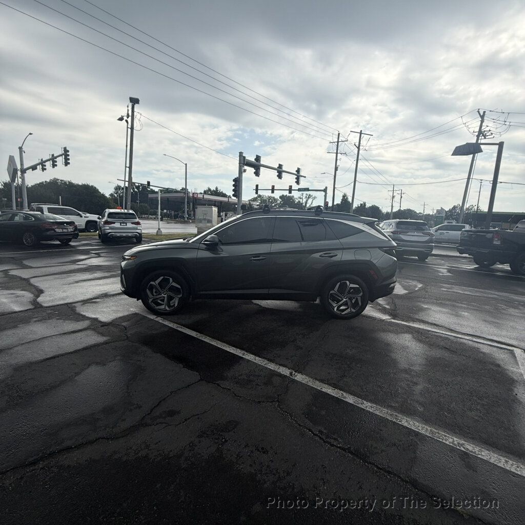 Used 2022 Hyundai Tucson Limited w/ Winter Package FWD image 8