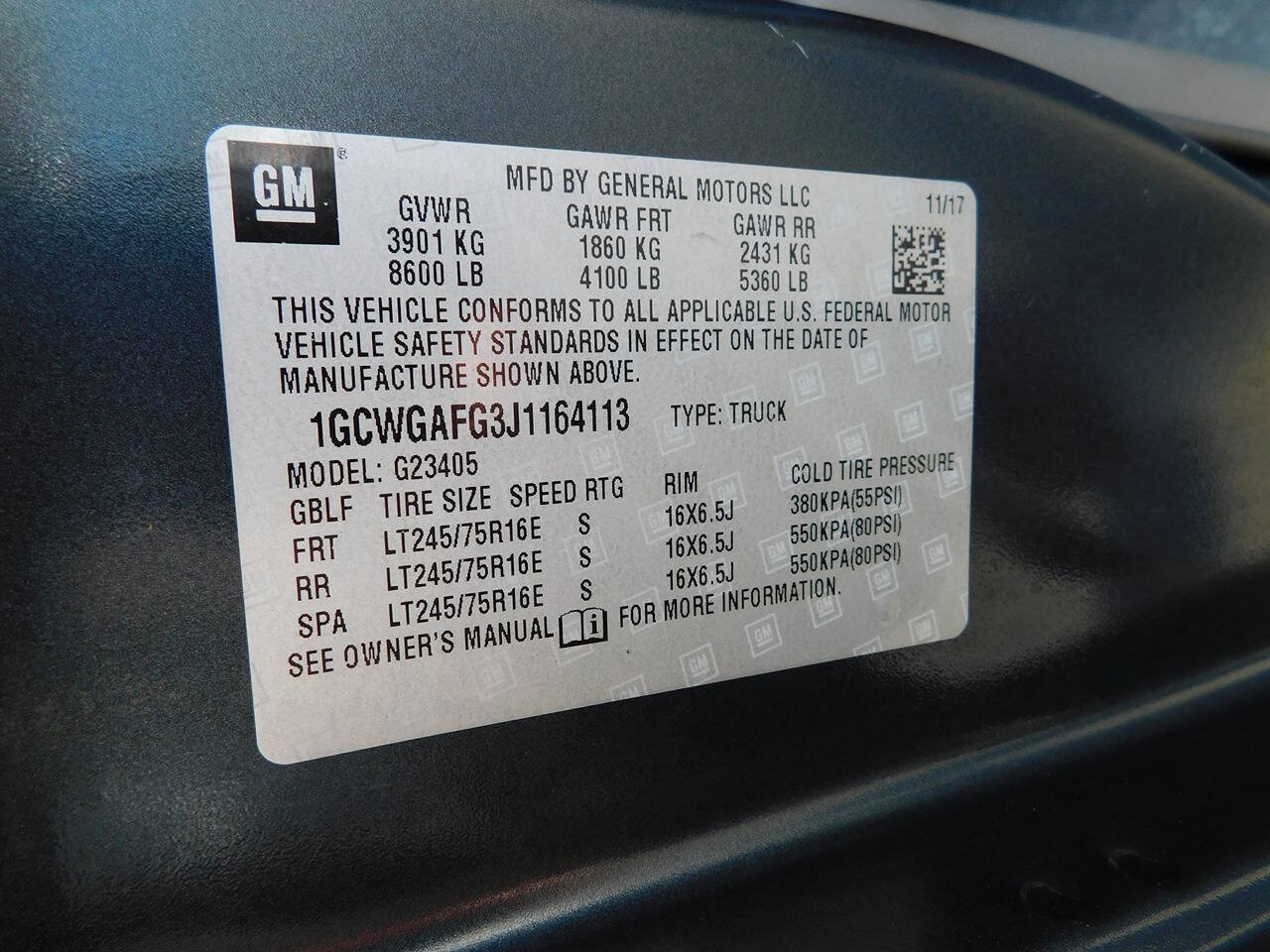Used 2018 Chevrolet Express 2500 w/ Enhanced Convenience Package RWD image 46