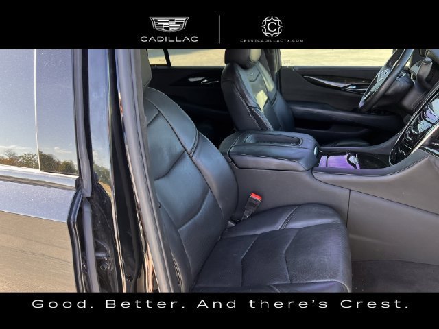 Used 2020 Cadillac Escalade Platinum w/ Escalade Sport Edition AWD/4WD image 23