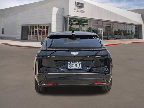 Certified 2024 Cadillac Lyriq Luxury RWD image 5