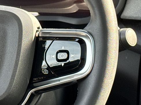 Used 2023 Polestar Polestar 2 w/ Pilot Pack image 11