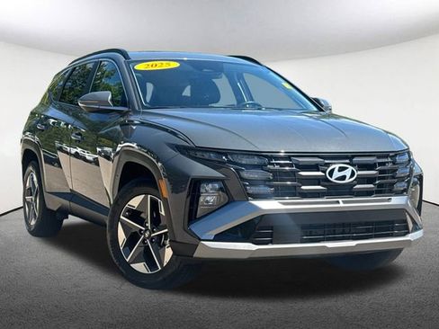 Used 2025 Hyundai Tucson SEL image 2
