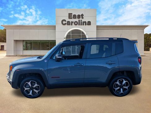 Certified 2022 Jeep Renegade Trailhawk w/ Sun/Sound Group image 6
