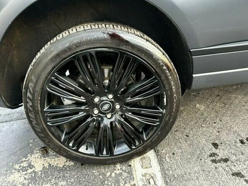 Used 2021 Land Rover Range Rover P525 Westminster Edition LWB image 30