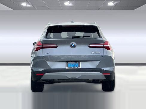 Used 2025 BMW X3 xDrive30i w/ Premium Package image 9