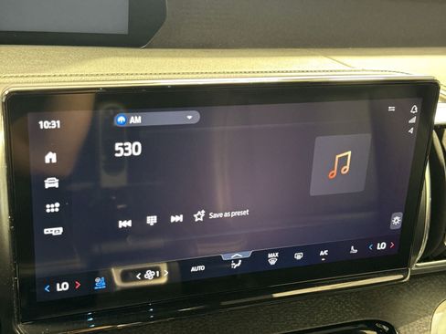 Used 2025 Ford Expedition Tremor AWD/4WD image 19