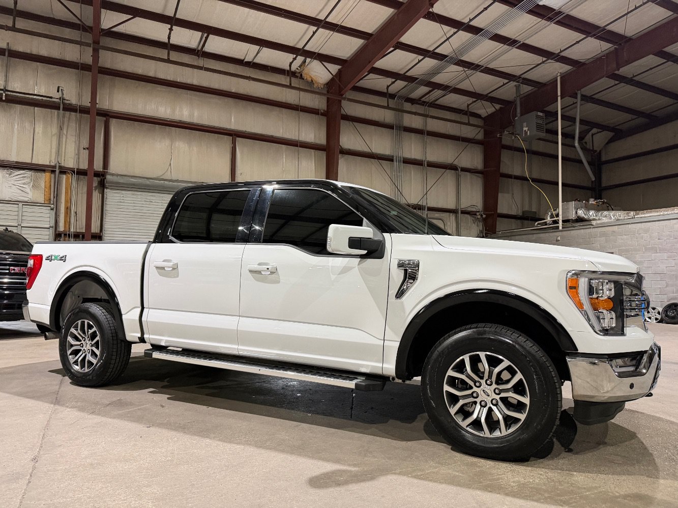 Used 2022 Ford F150 Lariat w/ Equipment Group 501A Mid AWD/4WD image 3