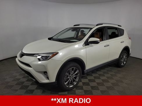 Used 2018 Toyota RAV4 Limited FWD image 5
