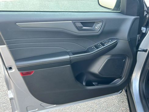 Used 2024 Ford Escape Active FWD image 16