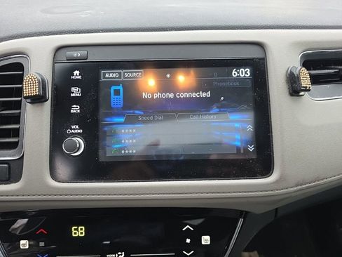 Used 2021 Honda HR-V EX image 15