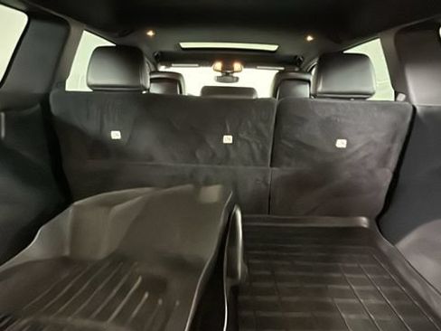 Used 2018 Jeep Grand Cherokee Altitude AWD/4WD image 29