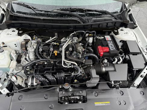 Used 2025 Nissan Altima 2.5 SV FWD image 20