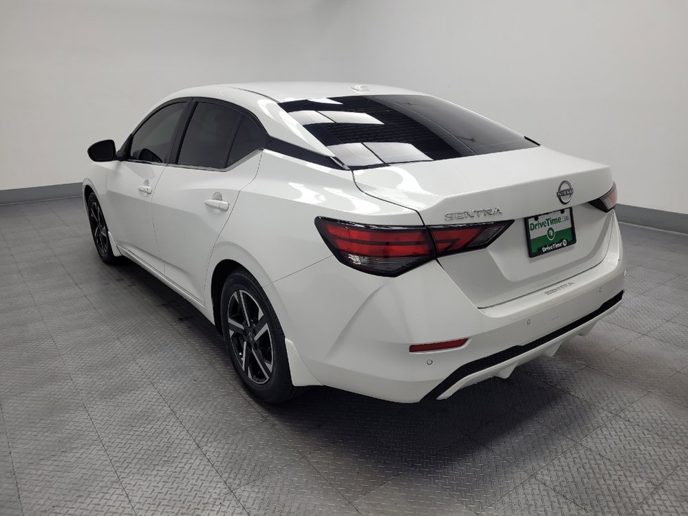 Used 2025 Nissan Sentra SV FWD image 5