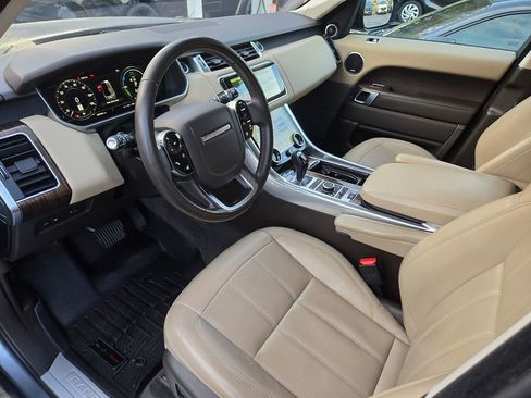 Used 2020 Land Rover Range Rover Sport HSE image 9