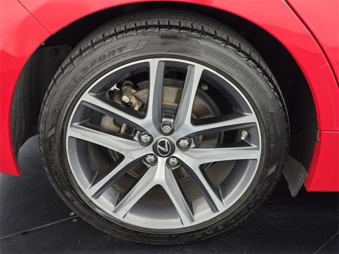 Used 2015 Lexus CT 200h image 10