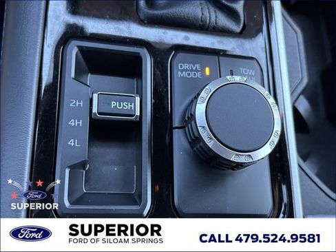 Used 2025 Toyota Sequoia Platinum AWD/4WD image 45