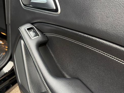 Used 2016 Mercedes-Benz CLA 250 image 44