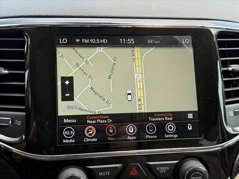 Used 2022 Jeep Grand Cherokee Laredo E RWD image 24