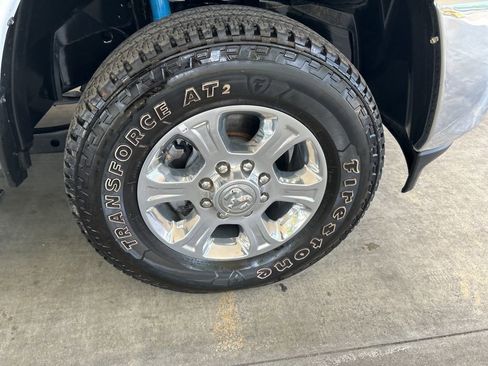 Used 2025 RAM 2500 Big Horn AWD/4WD image 29