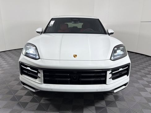 Used 2026 Porsche Cayenne AWD/4WD image 6