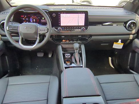 New 2025 Chevrolet Colorado Z71 w/ Midnight Edition image 21