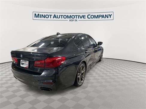 Used 2018 BMW M550i xDrive image 8