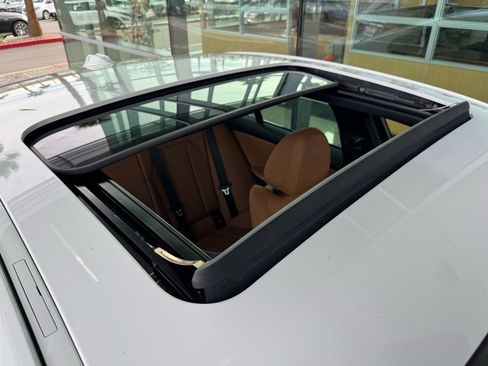 Used 2023 BMW M340i xDrive image 26