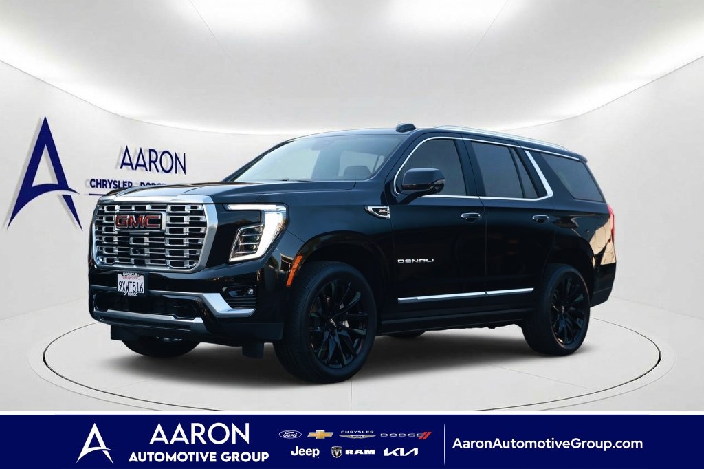 Used 2026 GMC Yukon Denali w/ Sun & Power Step Package AWD/4WD image 1
