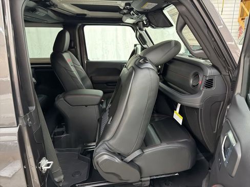 New 2026 Jeep Wrangler Rubicon image 19