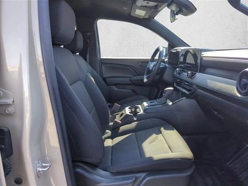 Used 2023 Chevrolet Colorado W/T image 6