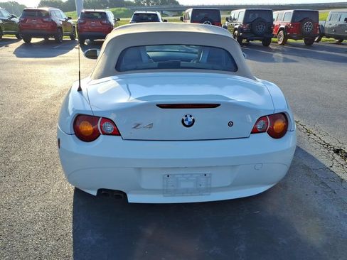 Used 2004 BMW Z4 2.5i RWD image 4