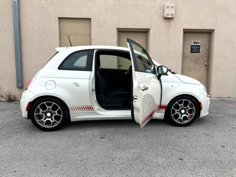 Used 2013 FIAT 500 Sport w/ Beats Audio Pkg image 13