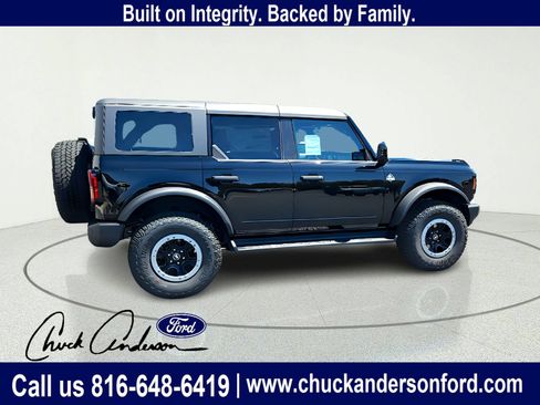 New 2026 Ford Bronco Outer Banks w/ Sasquatch Package AWD/4WD image 9