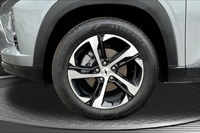 Used 2026 Chevrolet Trax RS w/ Driver Confidence Package FWD image 33