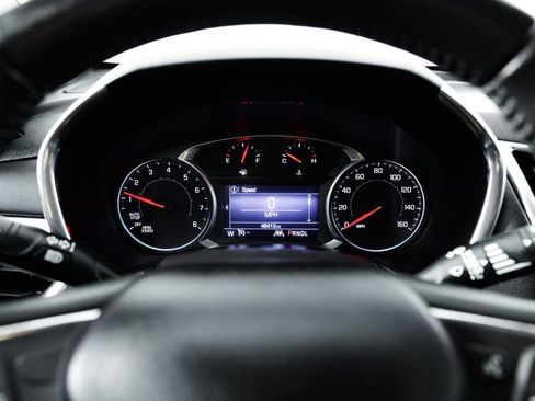 Used 2021 Chevrolet Equinox LT FWD image 23