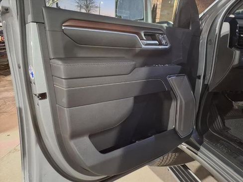 New 2026 GMC Sierra 2500 Denali w/ Denali Reserve Package image 21