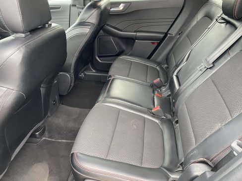 Used 2024 Ford Escape ST-Line image 11