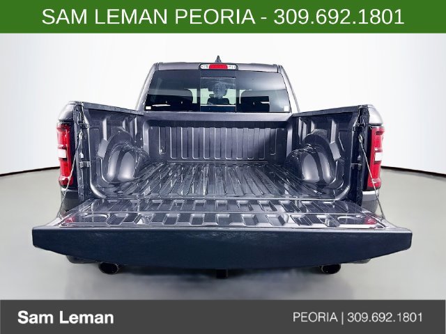 New 2026 RAM 1500 Express AWD/4WD image 23