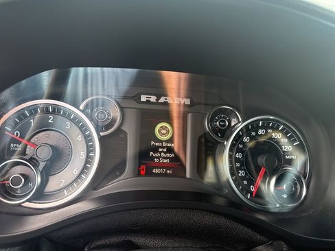 Used 2019 RAM 1500 Big Horn image 25