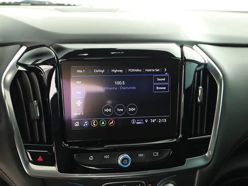 Used 2023 Chevrolet Traverse RS w/ LPO, Roadside Safety Package AWD/4WD image 19
