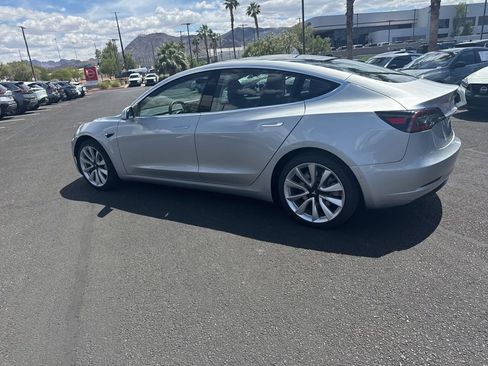 Used 2018 Tesla Model 3 Long Range AWD/4WD image 17