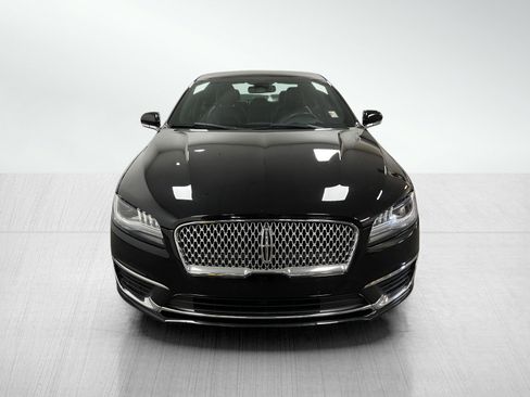 Used 2020 Lincoln MKZ image 5