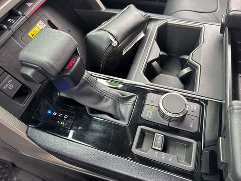 Used 2026 Toyota Tundra SR5 w/ TRD Off-Road Premium Package AWD/4WD image 16