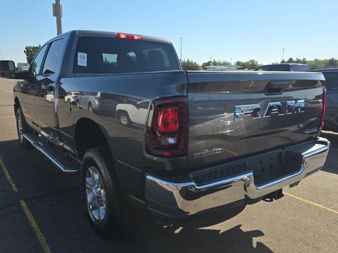Used 2026 RAM 2500 Big Horn AWD/4WD image 6