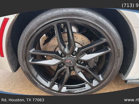 Used 2016 Chevrolet Corvette Stingray Coupe w/ 3LT Preferred Equipment Group RWD image 12