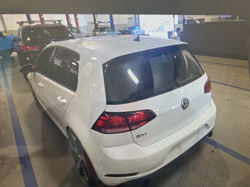 Used 2018 Volkswagen GTI S FWD image 4