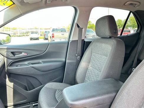 Used 2020 Chevrolet Equinox LT FWD image 31