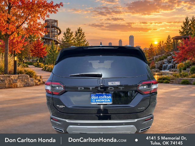 New 2026 Honda Pilot Touring image 5